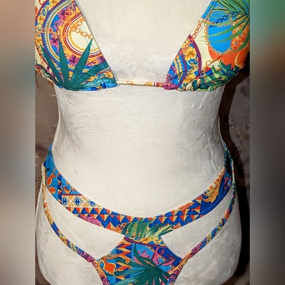 Tahitian 3 pc. Bikini set withNWOT. Size M-L. Boutique. - Picture 11 of 11